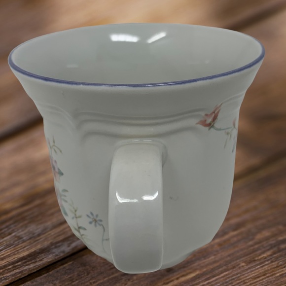 Mikasa French Countryside Blue Bouquet Floral Mugs Set of 6 – Made in Japan - Picture 5 of 7